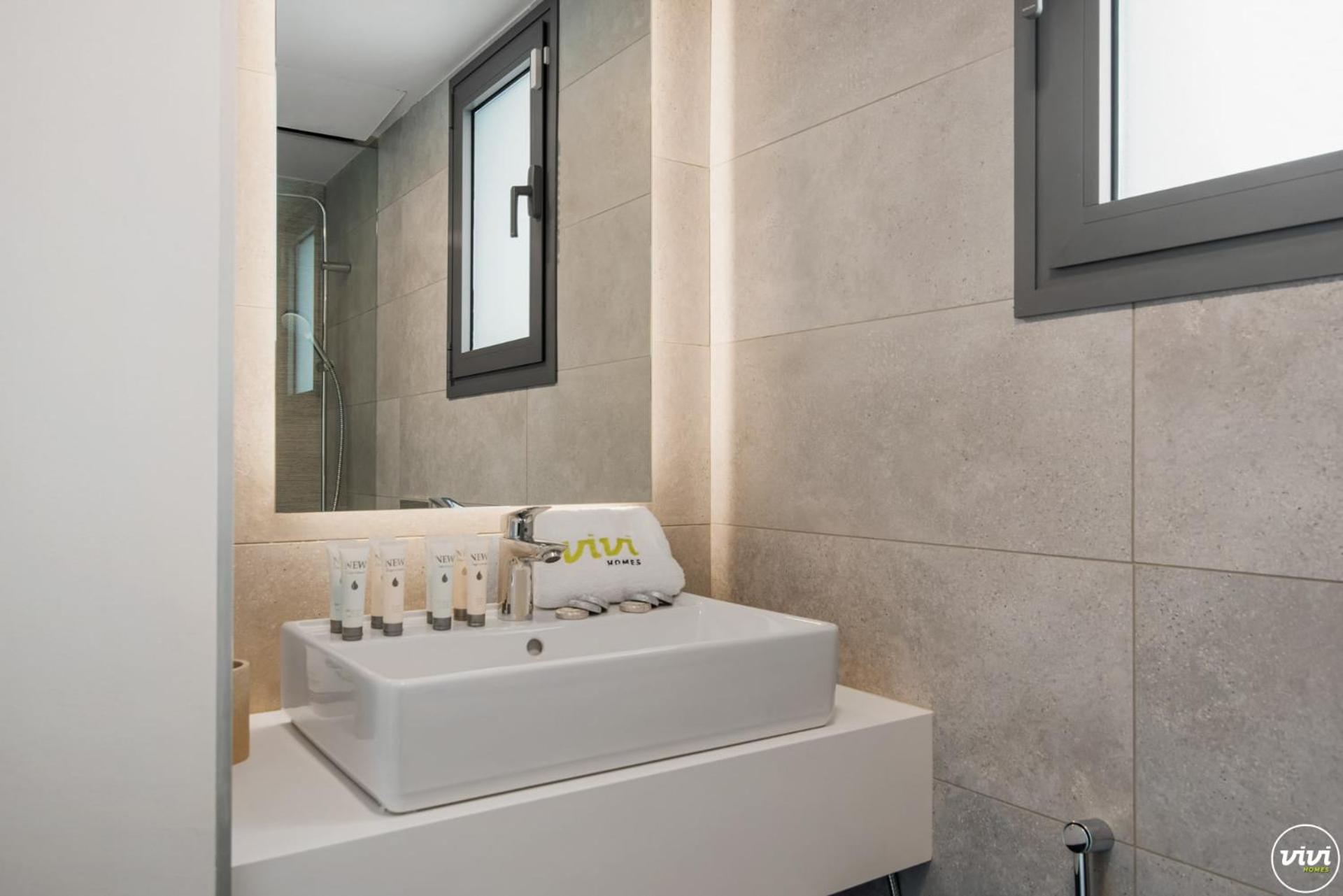 Vivi Homes - Elies House Pool, Gym, Spa & Sea View El Faro Zewnętrze zdjęcie